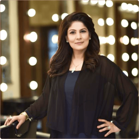 Hifsa Khan founder of luxury beauty salon in Lahore